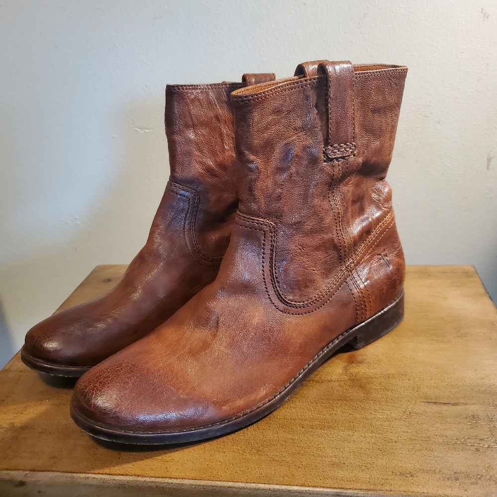 Frye Anna Shortie Ankle Boots 9.5
